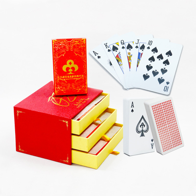 acheter Surface de vernis Design personnalisé Logo lourd jeu de cartes avec boîte rigide online manufacture
