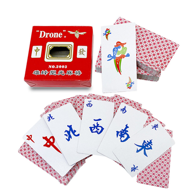 acheter Un jeu de Mahjong, des cartes à jouer, pour les vacances en famille. online manufacture