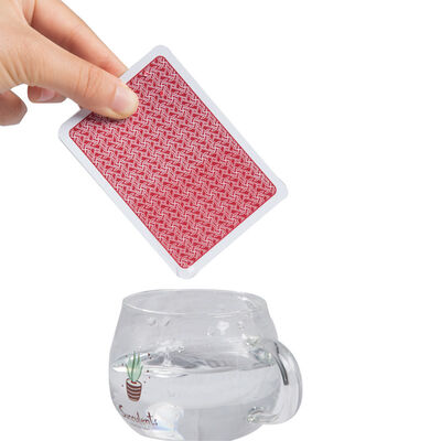 acheter Cartes à jouer personnalisées de haute qualité avec noyau noir, papier 300/350/400 g/m² et boîte online manufacture