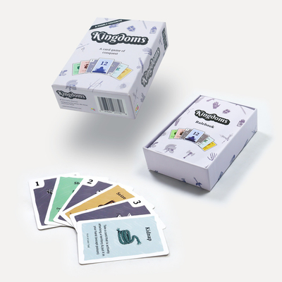 Conception personnalisée acceptée Cartes de jeu personnalisées pour adultes avec couvercle et emballage de base