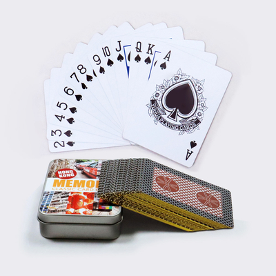 Cartes de jeu en fer blanc de luxe avec conception personnalisée CMYK / couleurs Pantone 63x88mm ou personnalisées