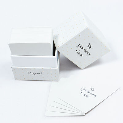 Jeu de cartes Conception d'impression personnalisée LOGO divertissement social Jeu de cartes de questions Jeu de cartes pour adultes